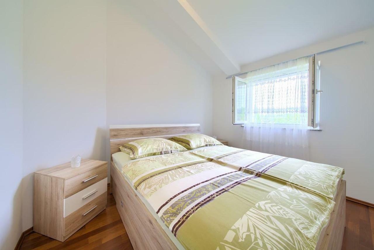 Apartment Sabina Soline โซลิเน ภายนอก รูปภาพ